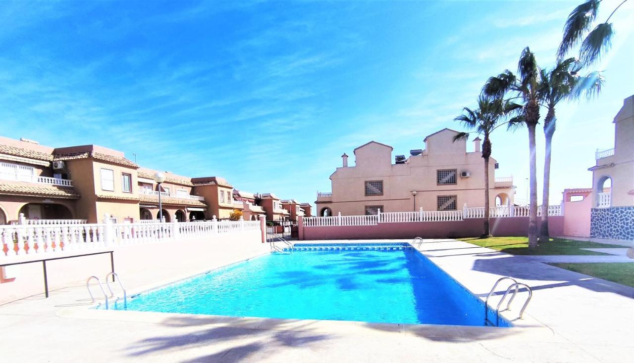 Modern Townhouse With Bbq & Terrace - Gran Alacant Exterior foto